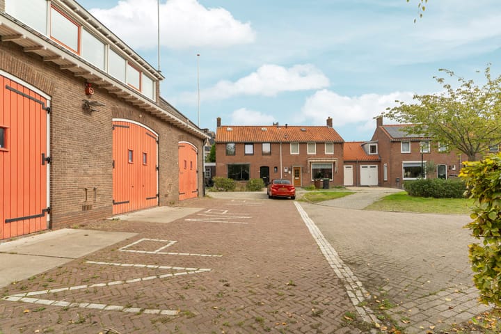 Photo 16 of Brandweerplein 5