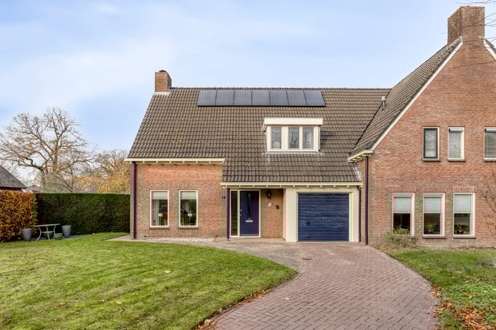 Photo 4 of Spekstoep 1