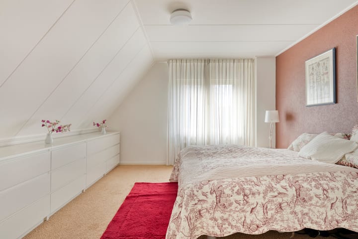 Photo 27 of Spekstoep 1