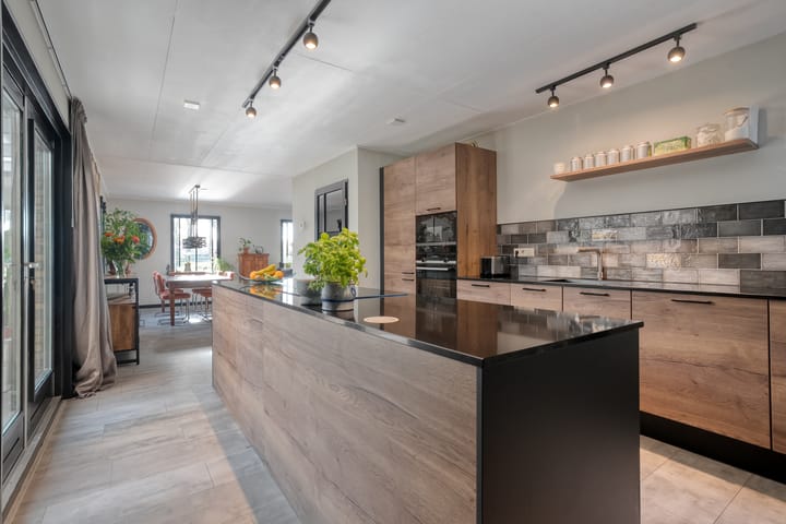 Photo 23 of Wilgenstraat 24