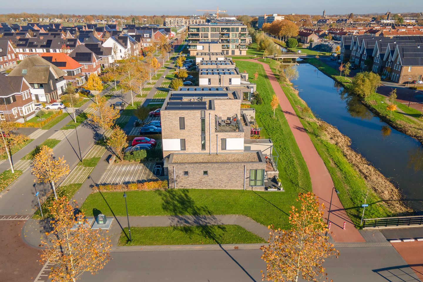 Photo 49 of Kristallaan 73