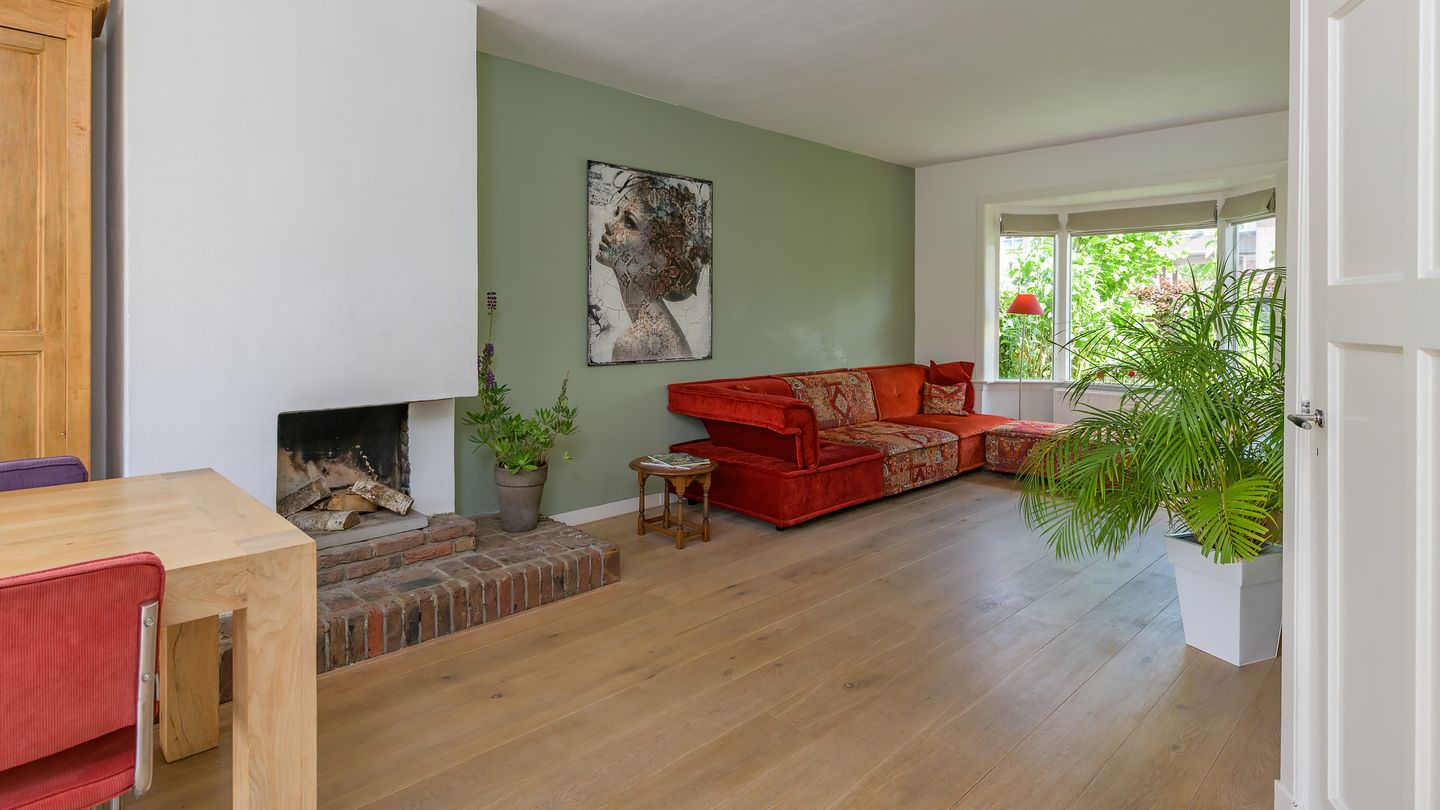 Photo 5 of Van Campenstraat 33