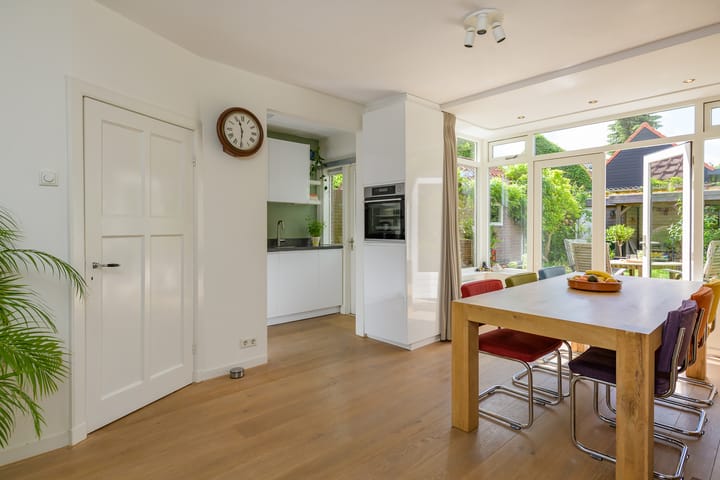 Foto 9 van Van Campenstraat 33