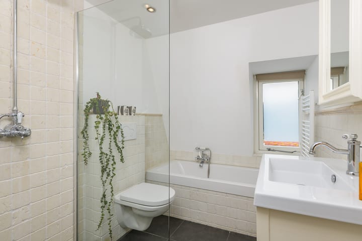 Foto 12 van Van Campenstraat 33