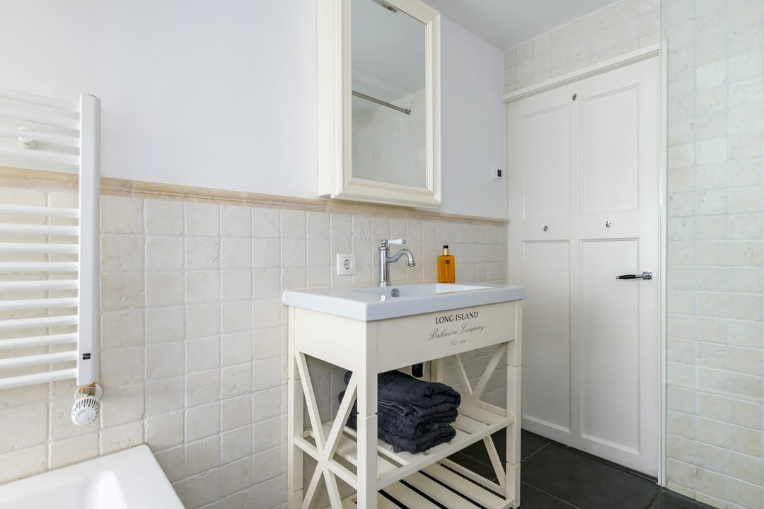 Photo 13 of Van Campenstraat 33