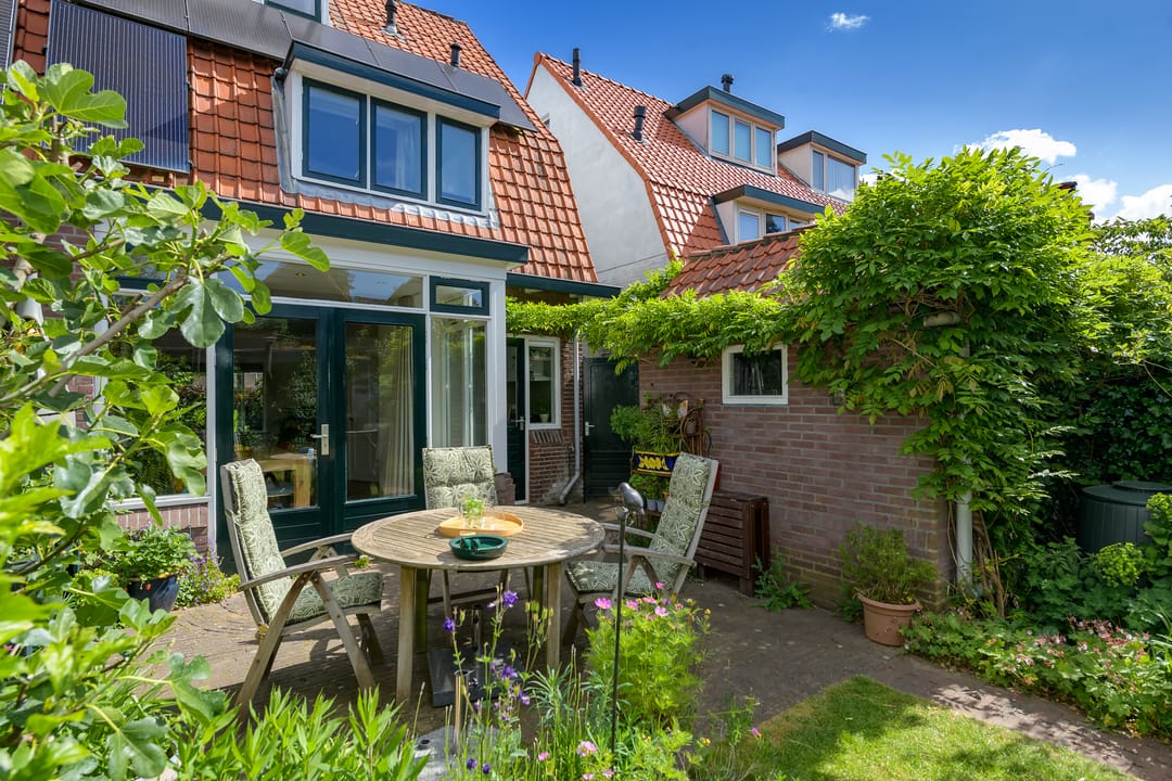 Photo 23 of Van Campenstraat 33