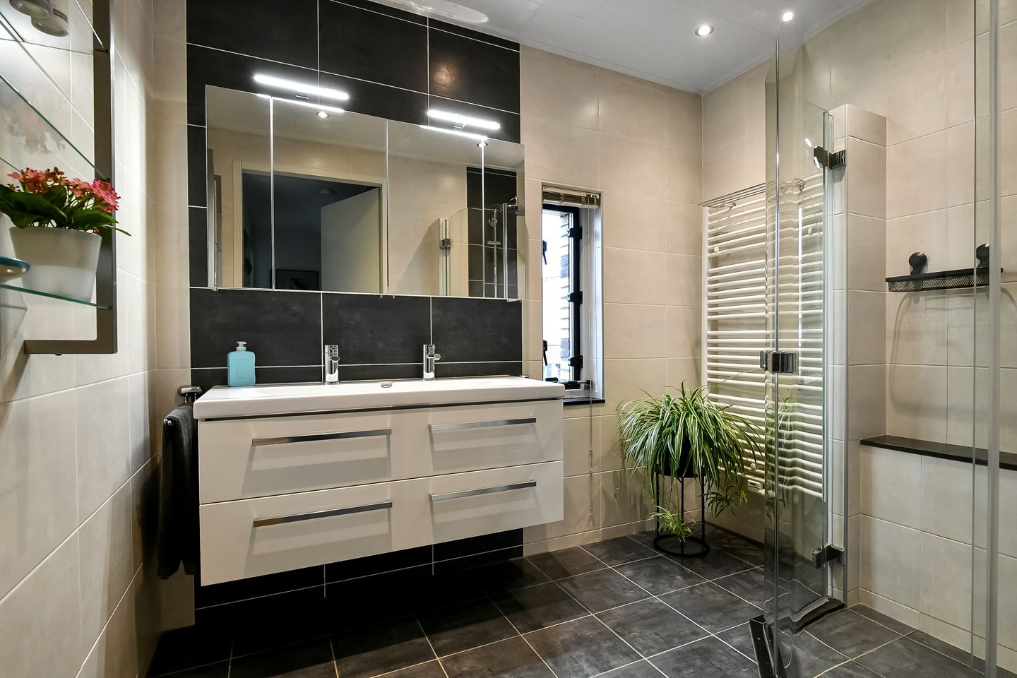 Foto 25 van Volsellastraat 14