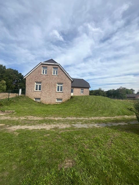 Photo 28 of Beekweg 1