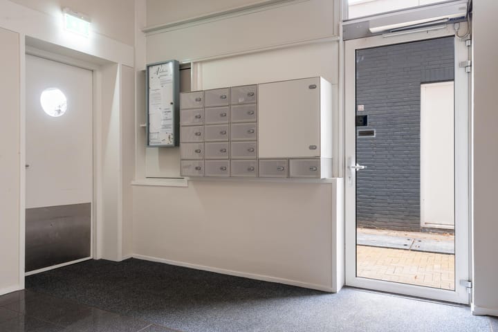 Foto 8 van Bilderdijkplein 17-11