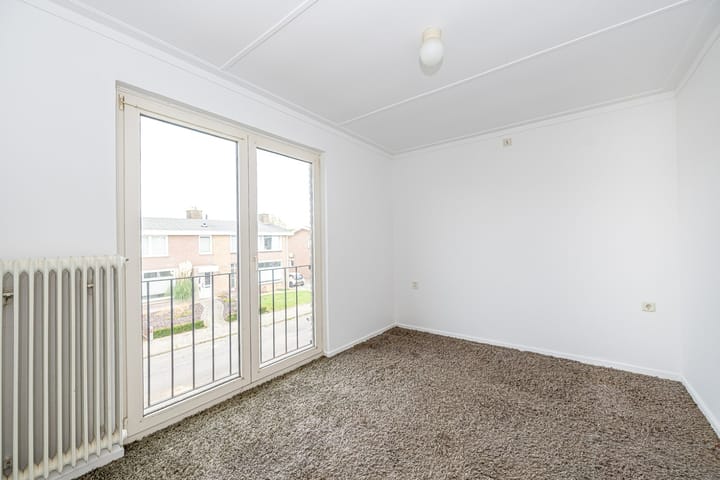 Foto 22 van Mirbachstraat 10