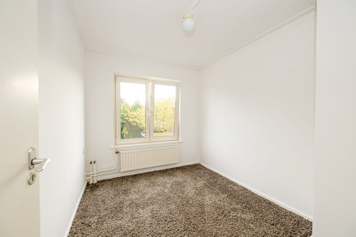 Foto 24 van Mirbachstraat 10