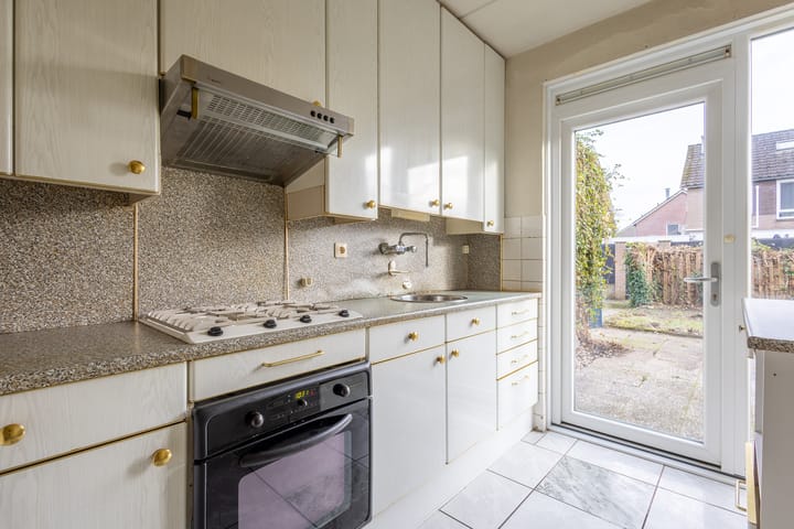 Foto 8 van Korenbloemstraat 19