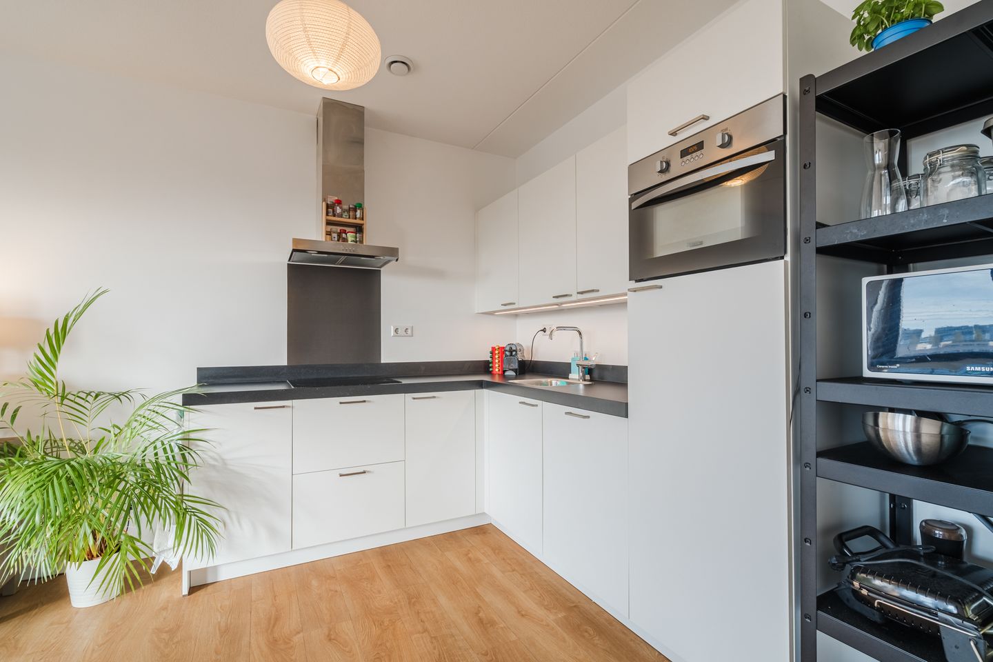 Foto 10 van Louis Armstronglaan 568