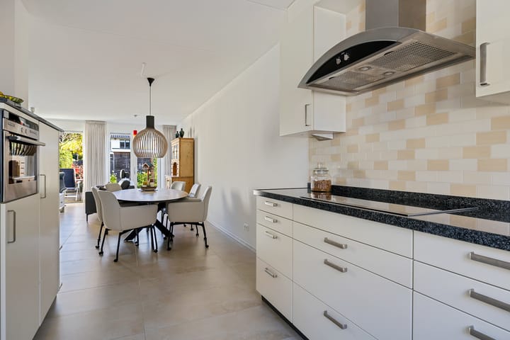 Photo 15 of IJsselmeerstraat 104