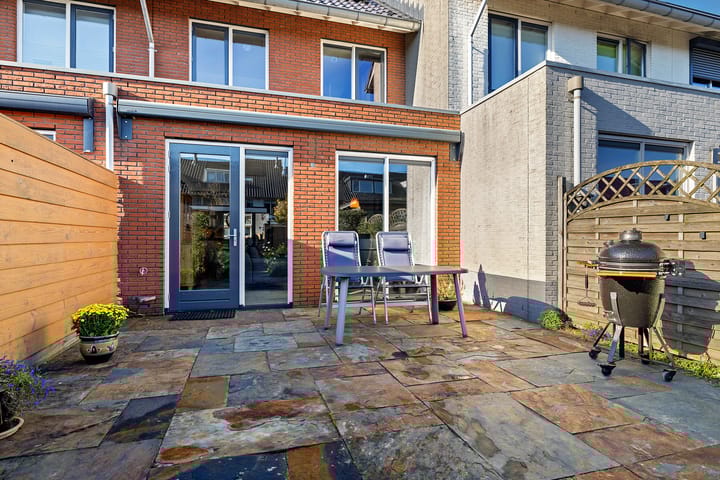 Photo 10 of IJsselmeerstraat 104