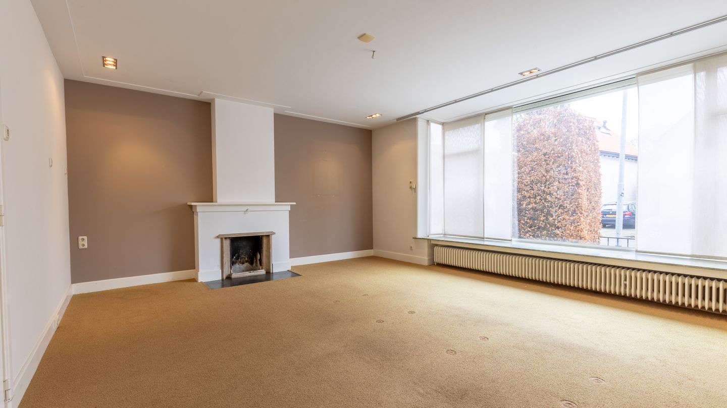 View photo 5 of Vondellaan 14