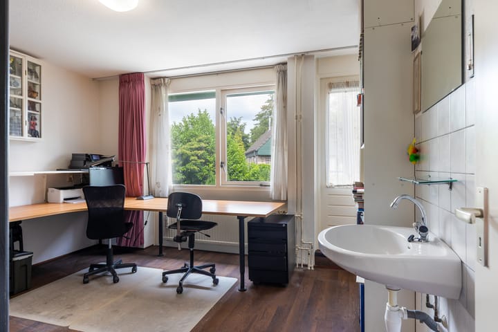 Photo 26 of Koning Lodewijklaan 51-B