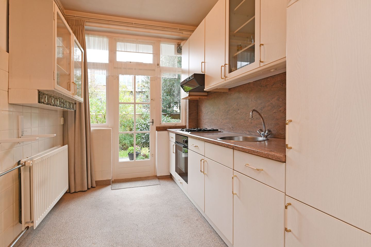 Foto 5 van Resedastraat 6