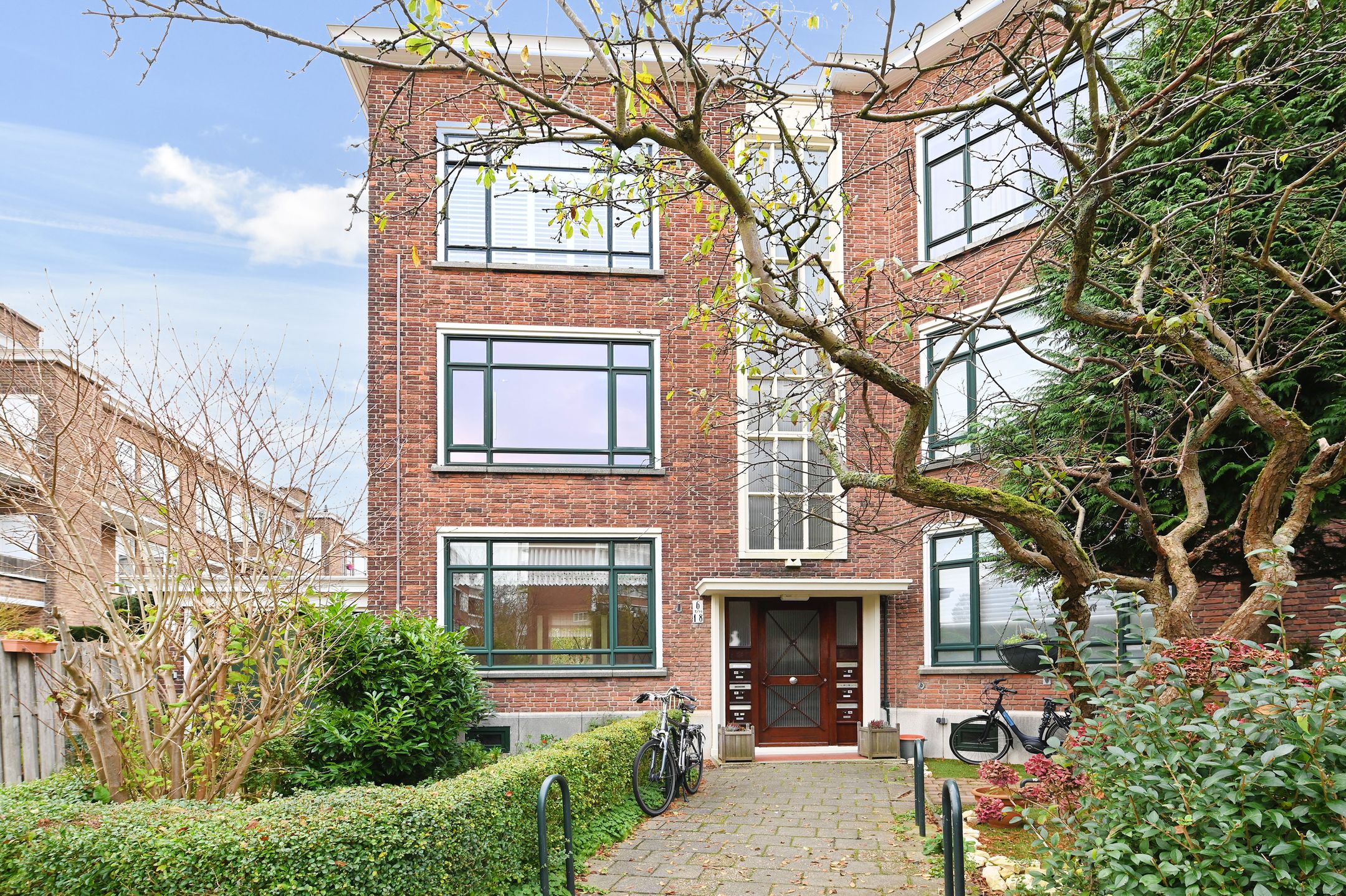 Foto 6 van Resedastraat 6