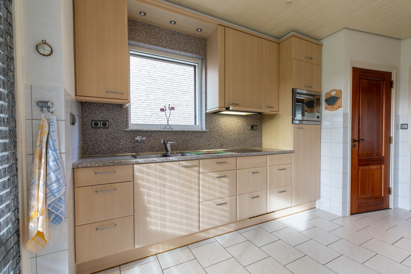 Photo 10 of Sint Josephstraat 91