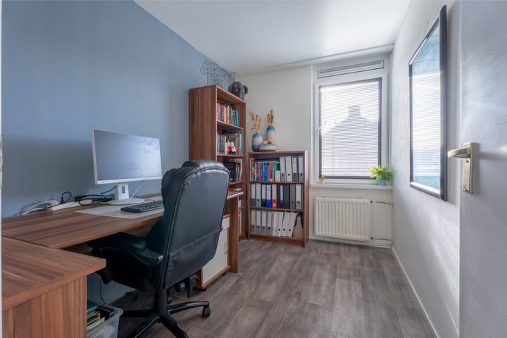 Photo 33 of Spiering 8