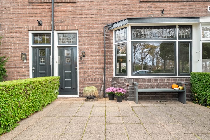 Photo 2 of Lombokstraat 9