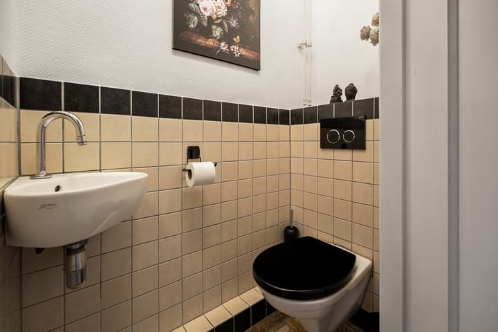 Photo 5 of Lombokstraat 9