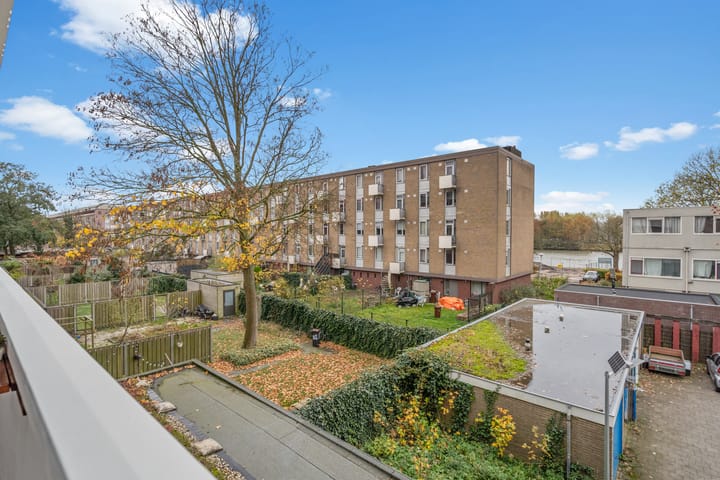 Foto 22 van Adenauerlaan 33