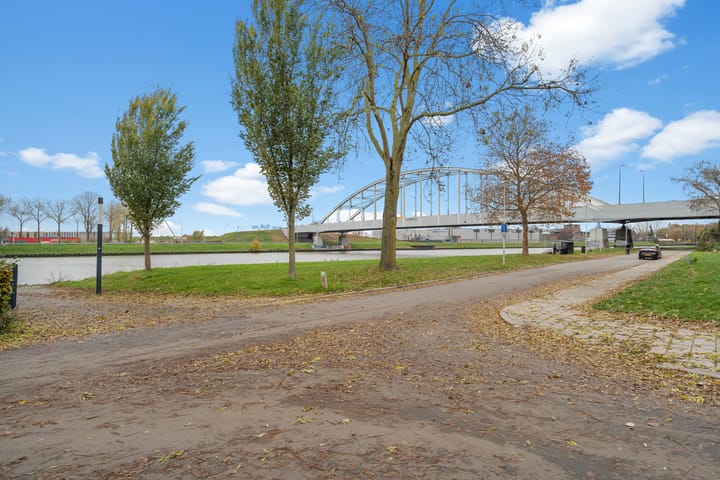 Foto 31 van Adenauerlaan 33