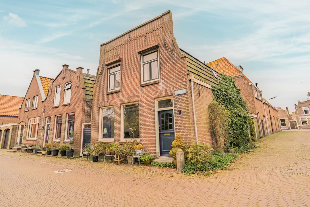 Foto 1 van Hoogstraat 1