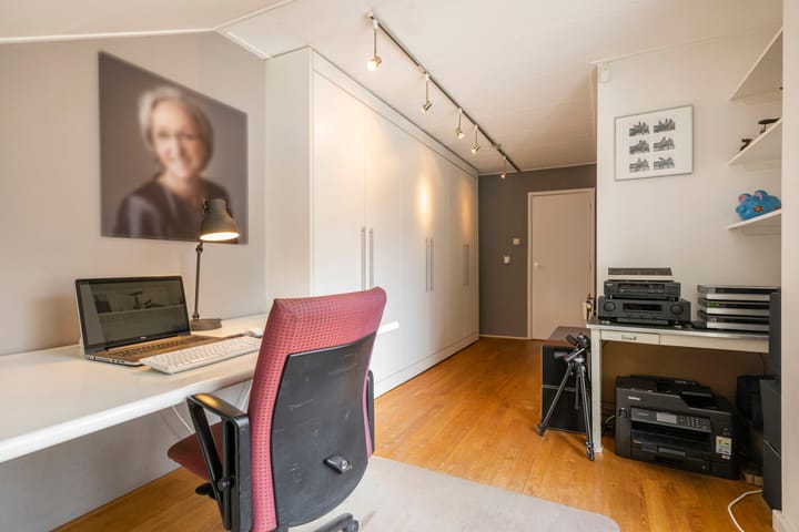 Foto 23 van Julianalaan 13