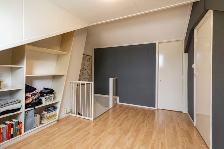 Foto 28 van Julianalaan 13