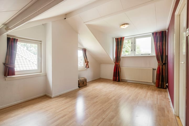 Foto 29 van Julianalaan 13