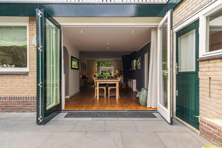 Foto 31 van Julianalaan 13