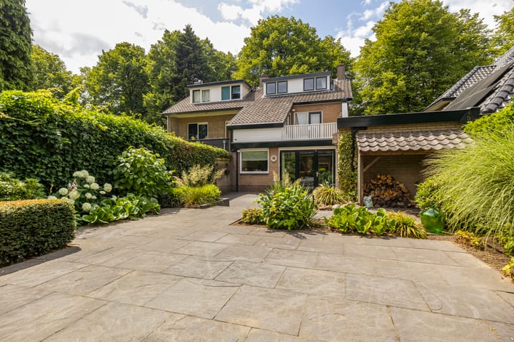 Foto 37 van Julianalaan 13