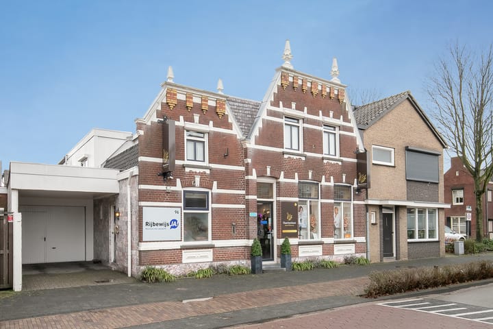 Hoofdstraat 96