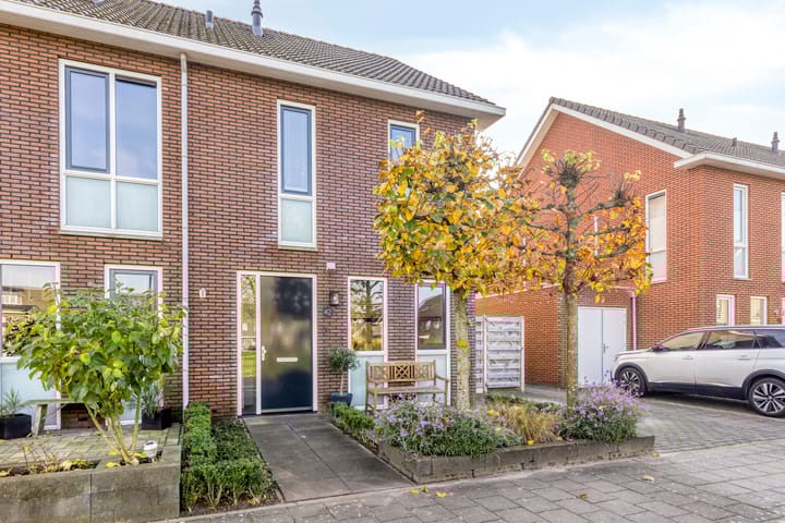 Photo 3 of Colijnhof 42