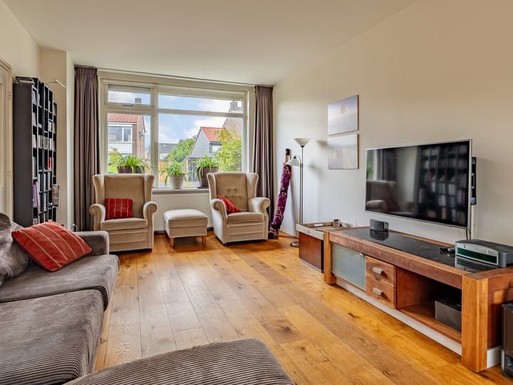 Photo 3 of van Dorthstraat 22