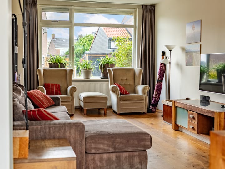 Foto 5 van van Dorthstraat 22