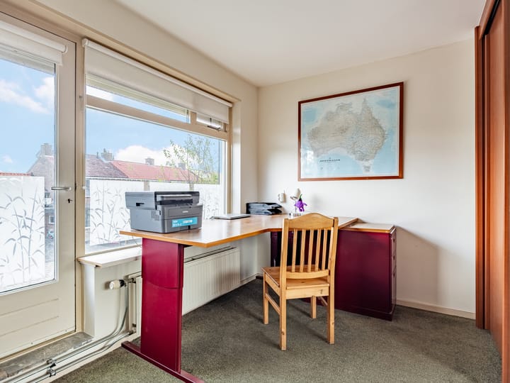 Foto 18 van van Dorthstraat 22