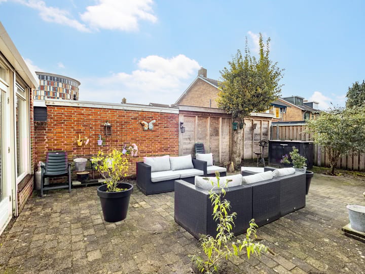 Foto 26 van van Dorthstraat 22