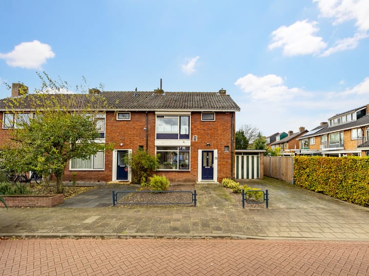 Foto 31 van van Dorthstraat 22