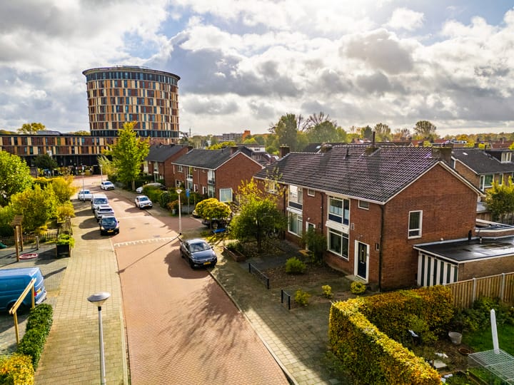 Foto 32 van van Dorthstraat 22