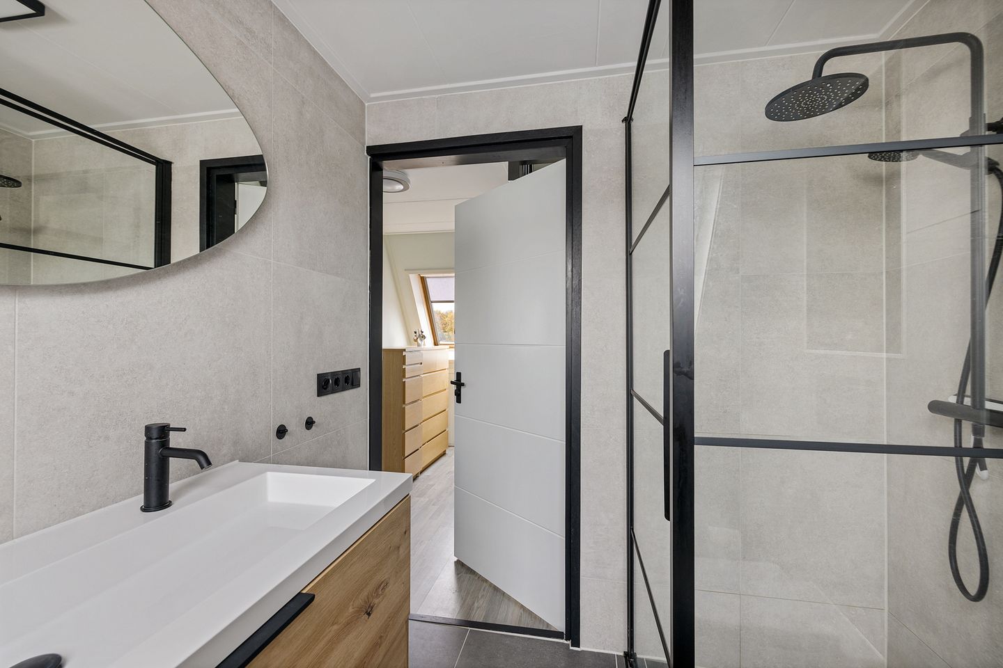 Foto 25 van Venusweg 10