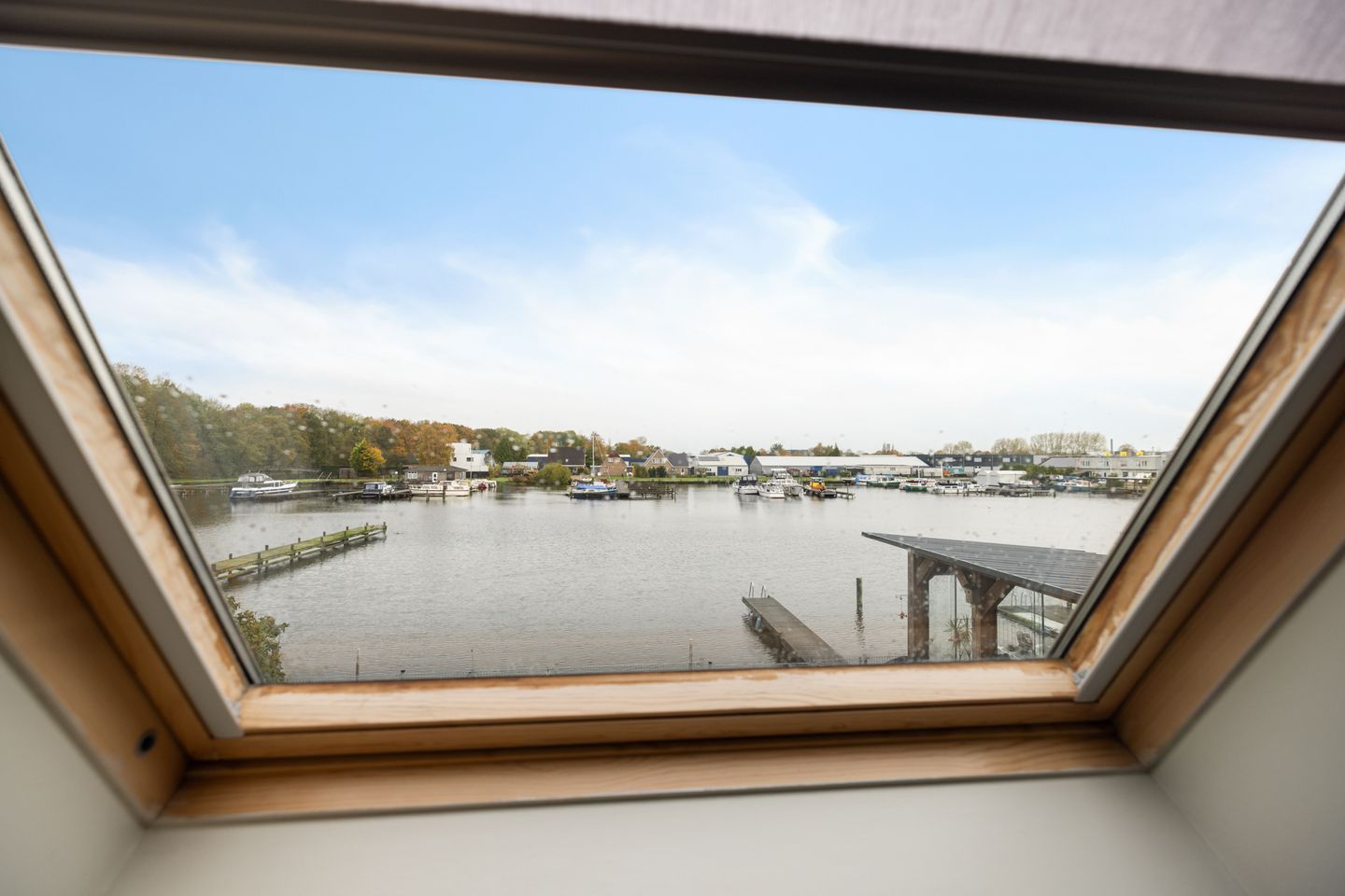 Foto 65 van Venusweg 10