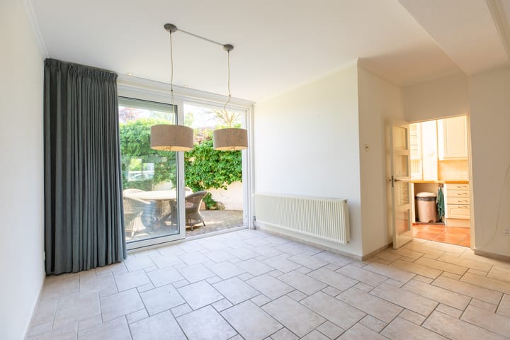 Foto 10 van Meezenbroekerweg 58