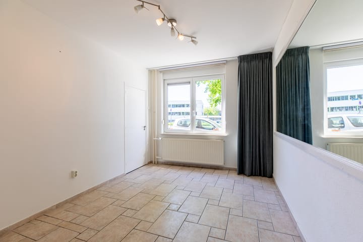 Foto 13 van Meezenbroekerweg 58