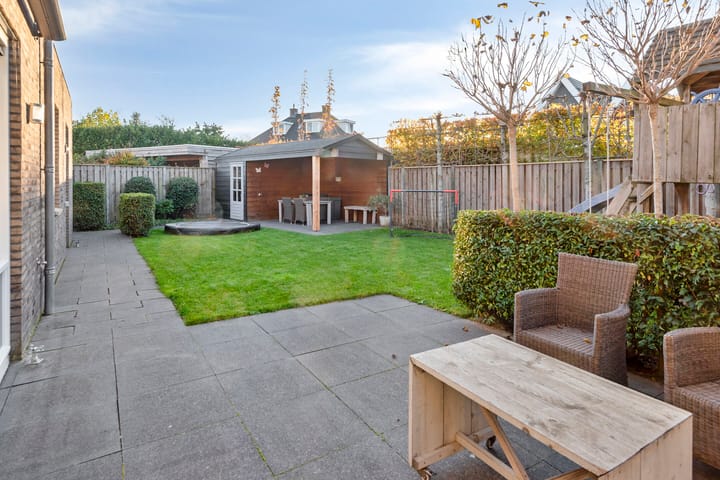 Foto 4 van Zonnedauw 8