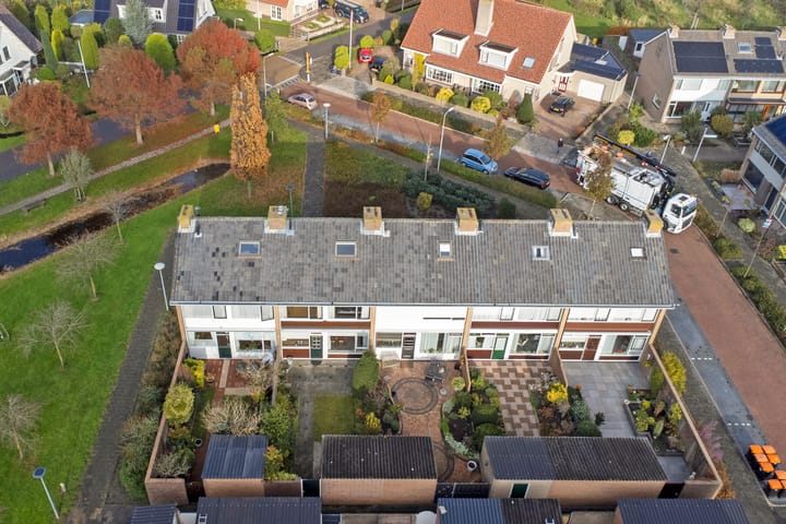 Foto 51 van Prins Bernhardlaan 4