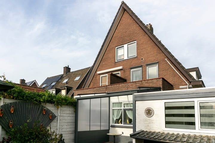 Photo 32 of Parallelweg 18